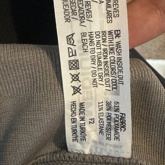 Alphalete Amplify shorts. Size medium storm gray - Picture 8 of 8